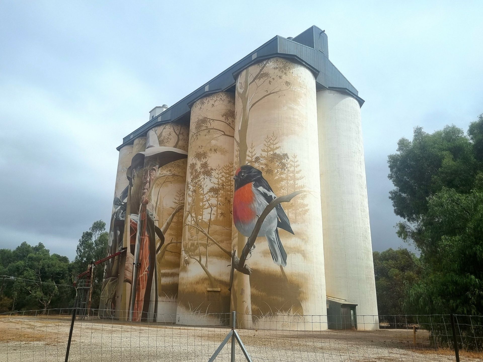 Wirrabara silos on the diagonal with cloudy backdrop